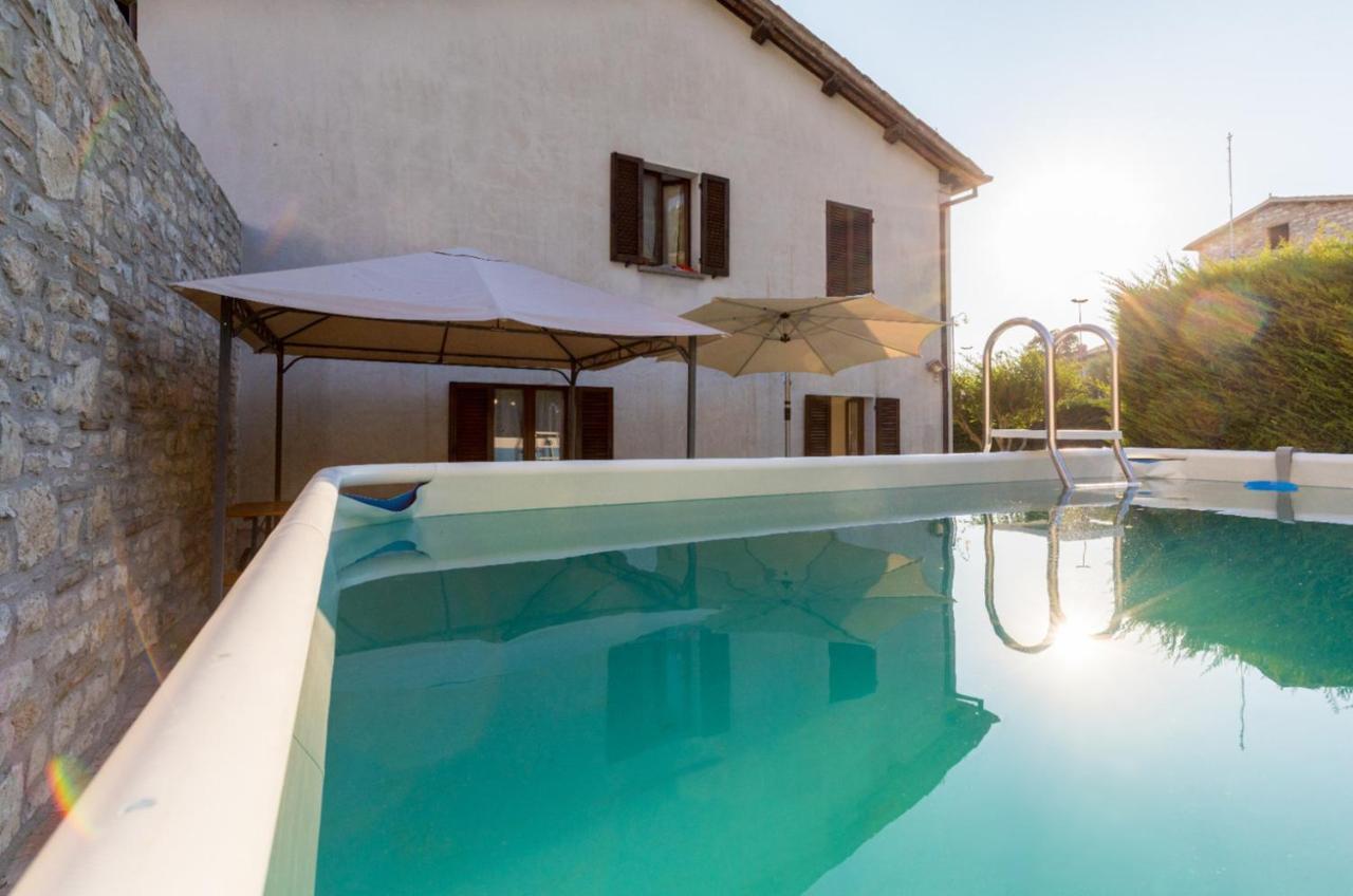 Borgo Santa Lucia Apartment With Private Parking & Garden Губбио Экстерьер фото